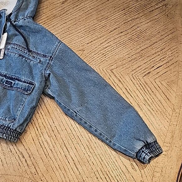 Denim hooded crop sherpa jacket size M NWT - Picture 4 of 13